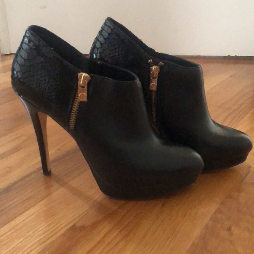 Michael Kors Platform Black Leather Bootie - Picture 4 of 7
